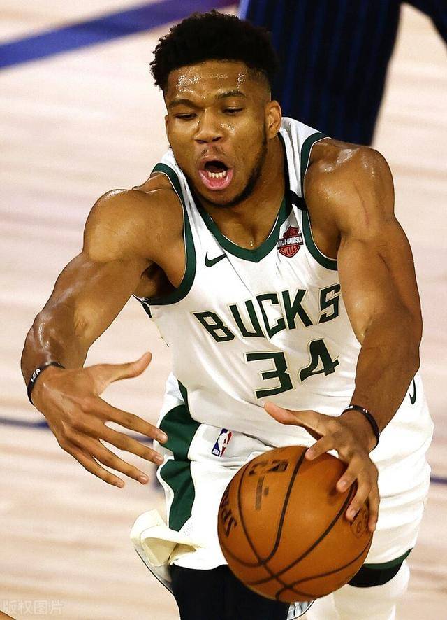 火箭横扫吉林队,武切维奇高光表现 火箭横扫吉林队,武切维奇高光表现