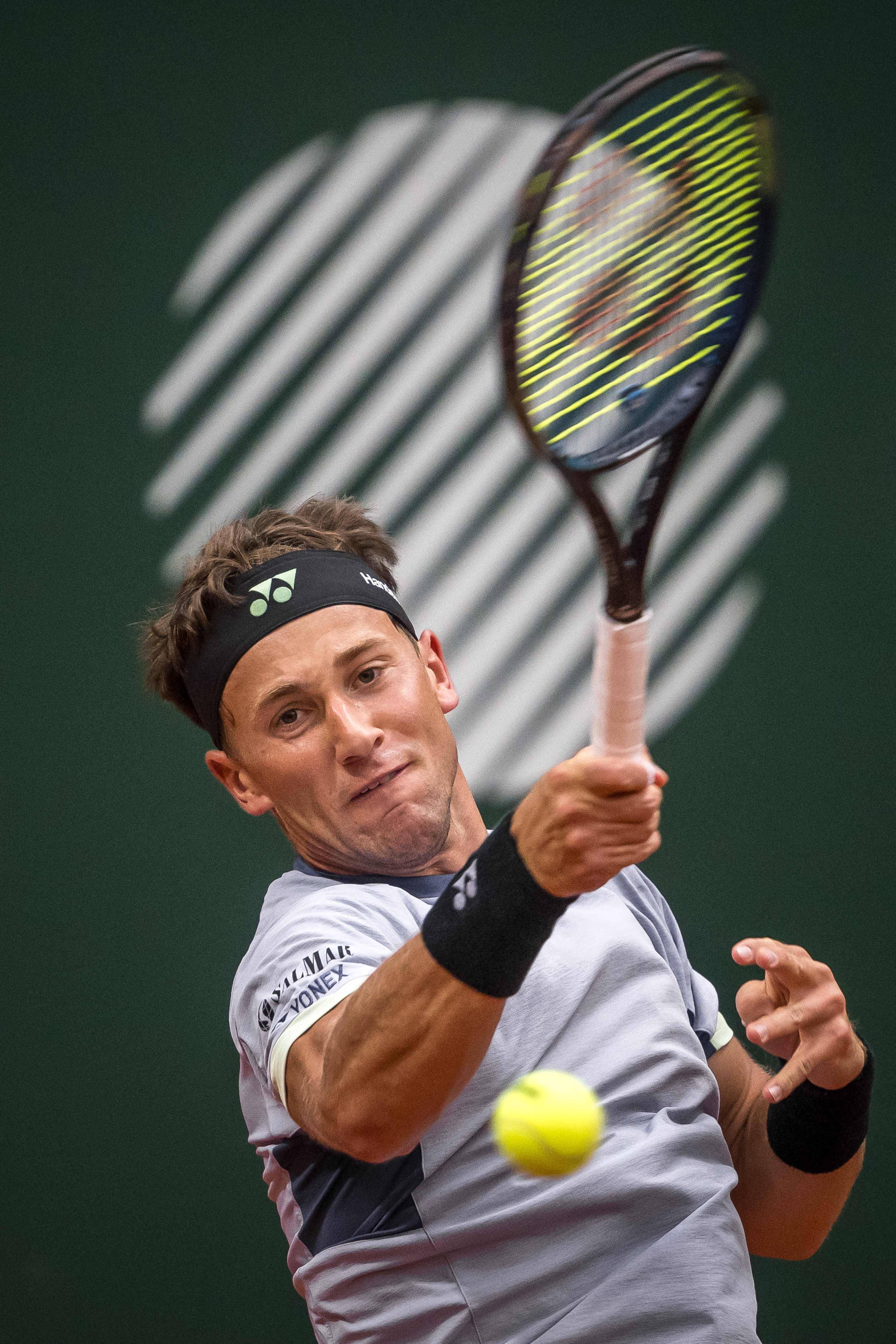 开云体育中国-温网绝杀年终总决赛，鲁德统治全场