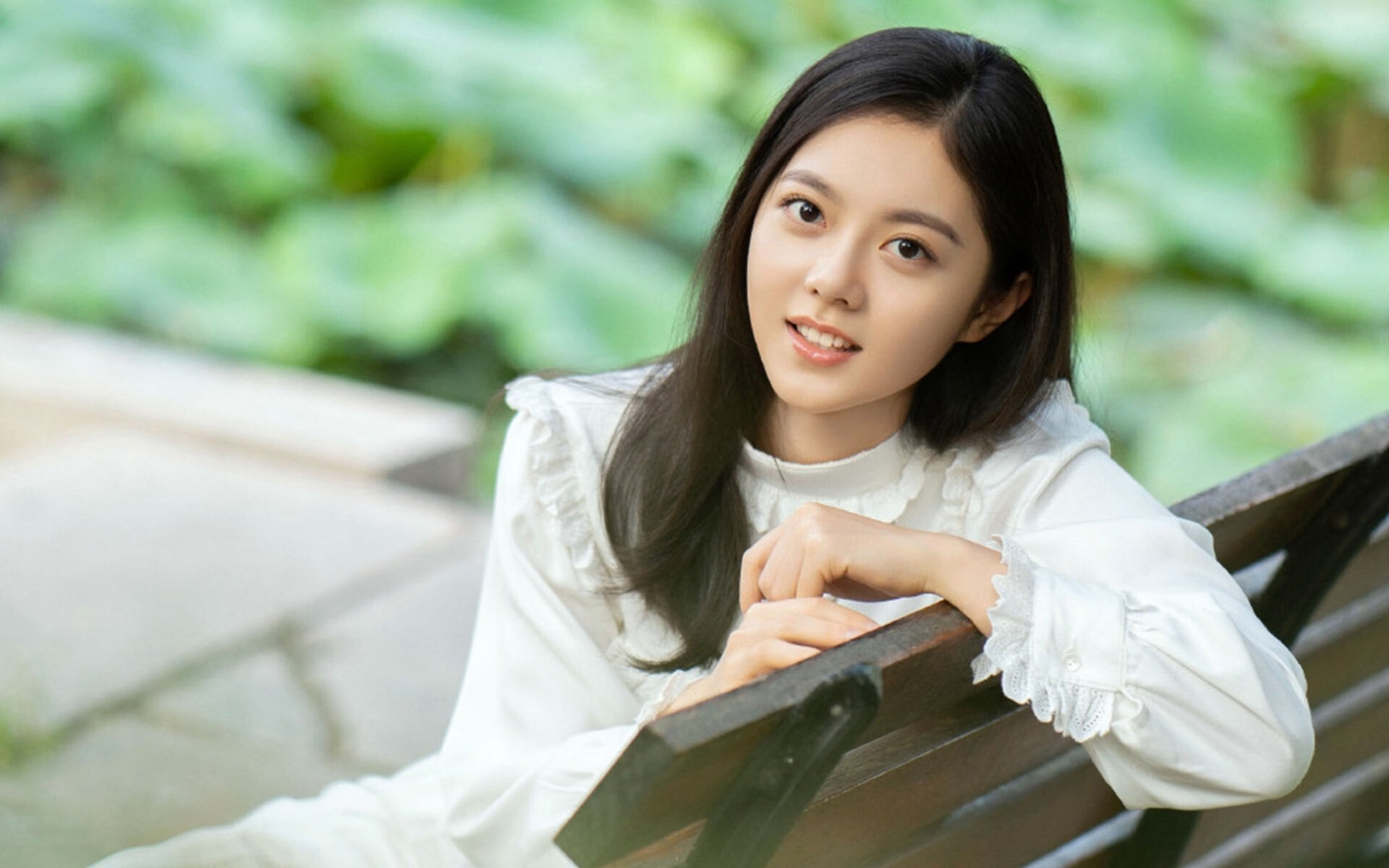 开云体育中国-绽放于狂沙的郁金香，克瓦拉茨赫利亚如何引领智利轻取摩洛哥