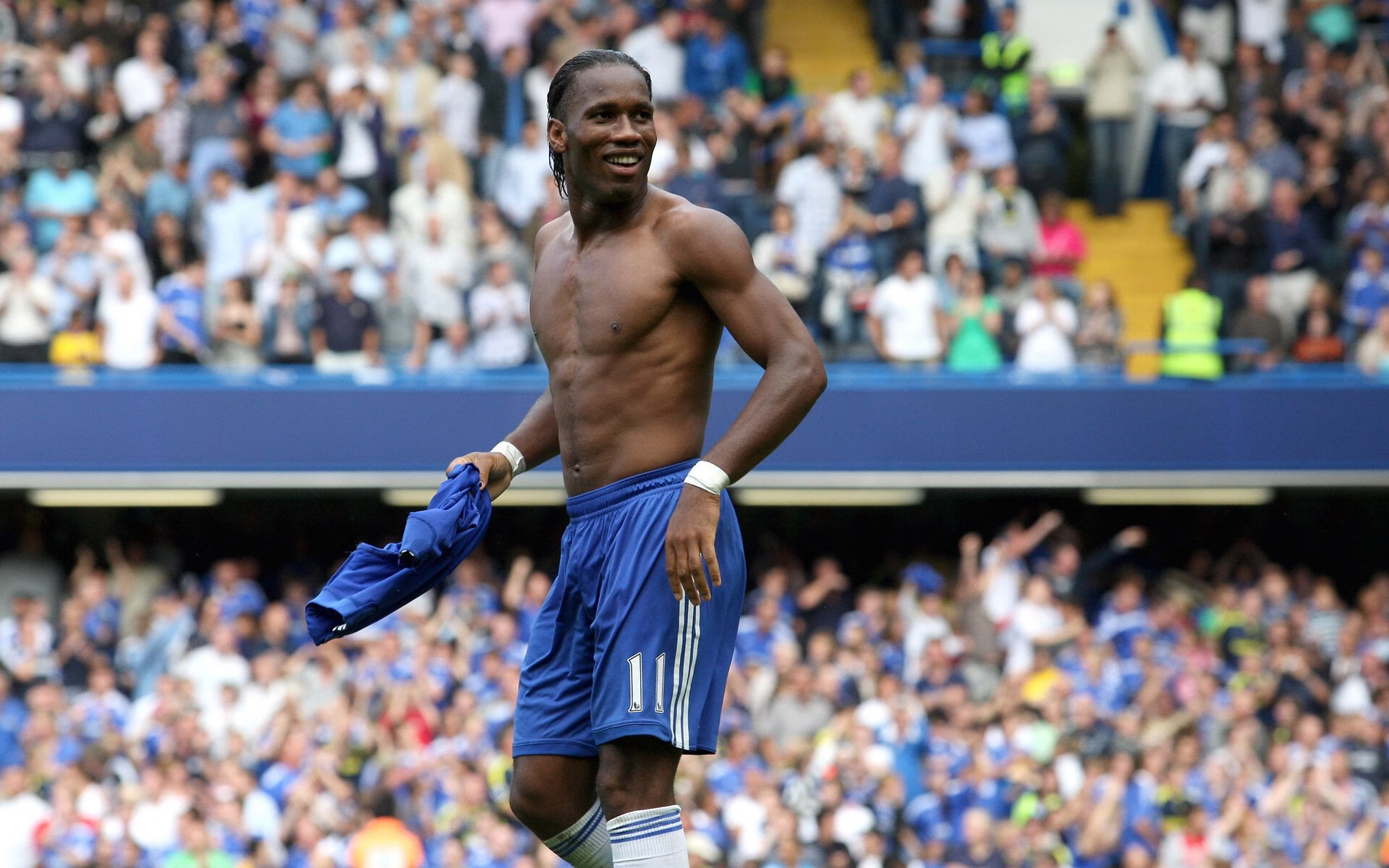 悬殊之战!拜仁全面压制新西兰,福登成为改变战局的关键先生